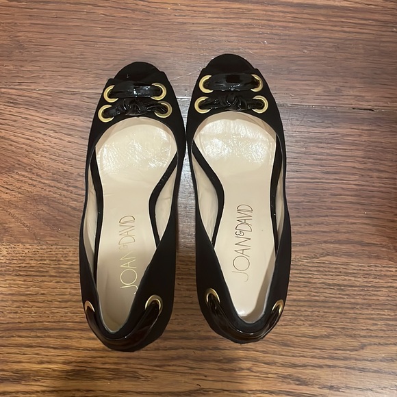 Joan & David Black Suede Heels Size 6 - Picture 2 of 5